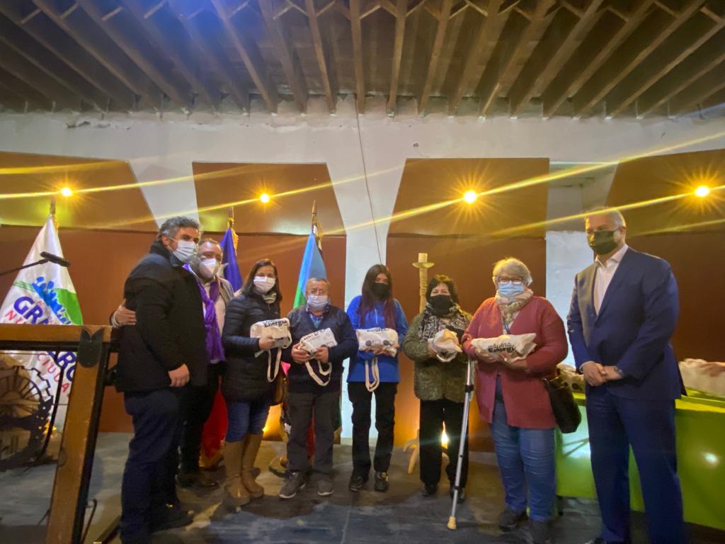 Actividad ciudadana convocó a familias de Graneros que fueron beneficiadas con ampolletas LED a través del Programa Con Buena Energía para ahorrar en las cuentas de la electricidad