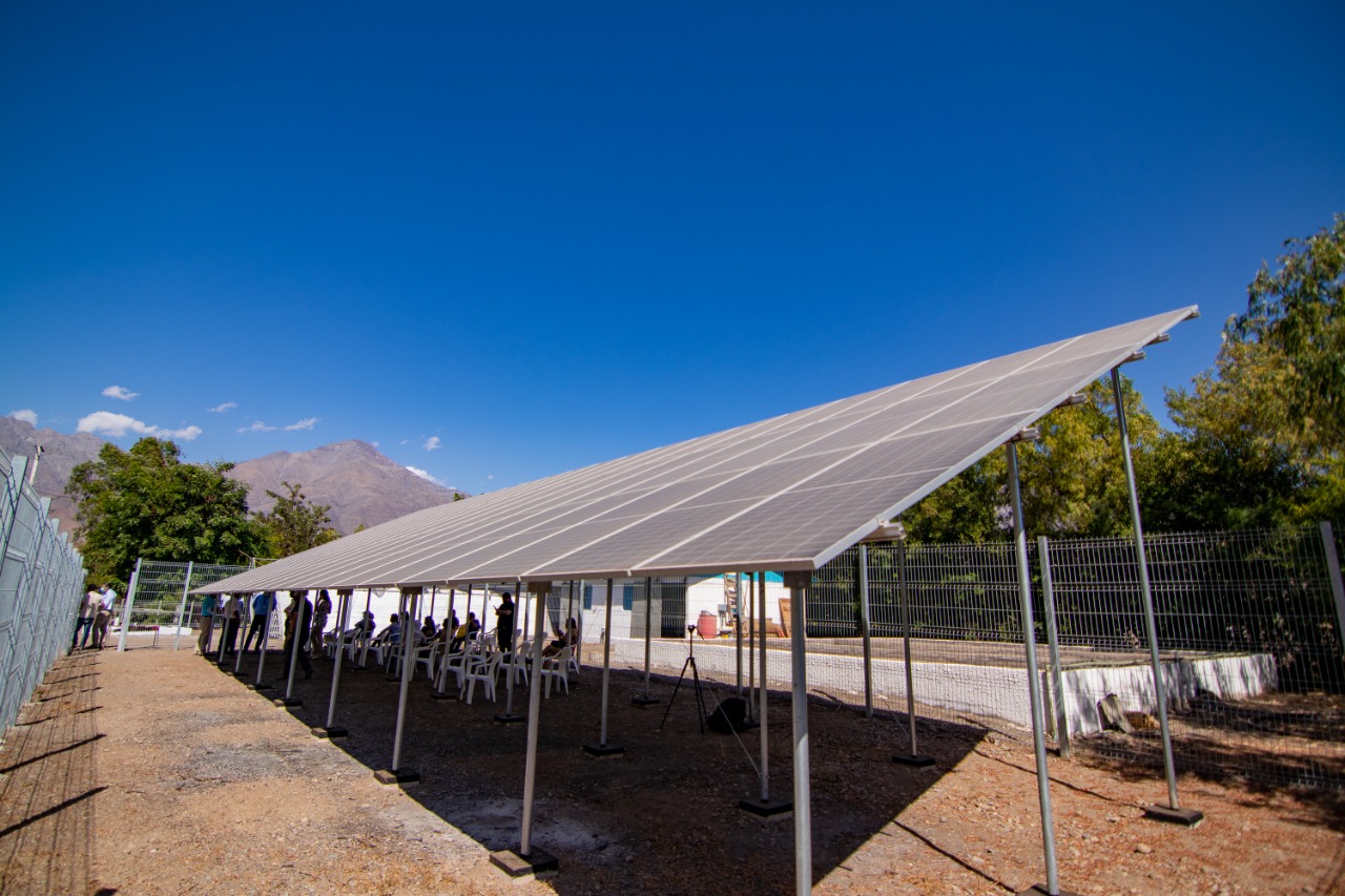 Se inauguran dos importantes proyectos solares para la comunidad de Petorca
