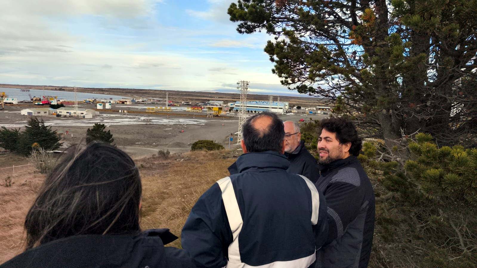 Seremi de Energía visita proyectos de HIF y ENAP Magallanes y confirma respaldo del Gobierno a industria del hidrógeno verde  