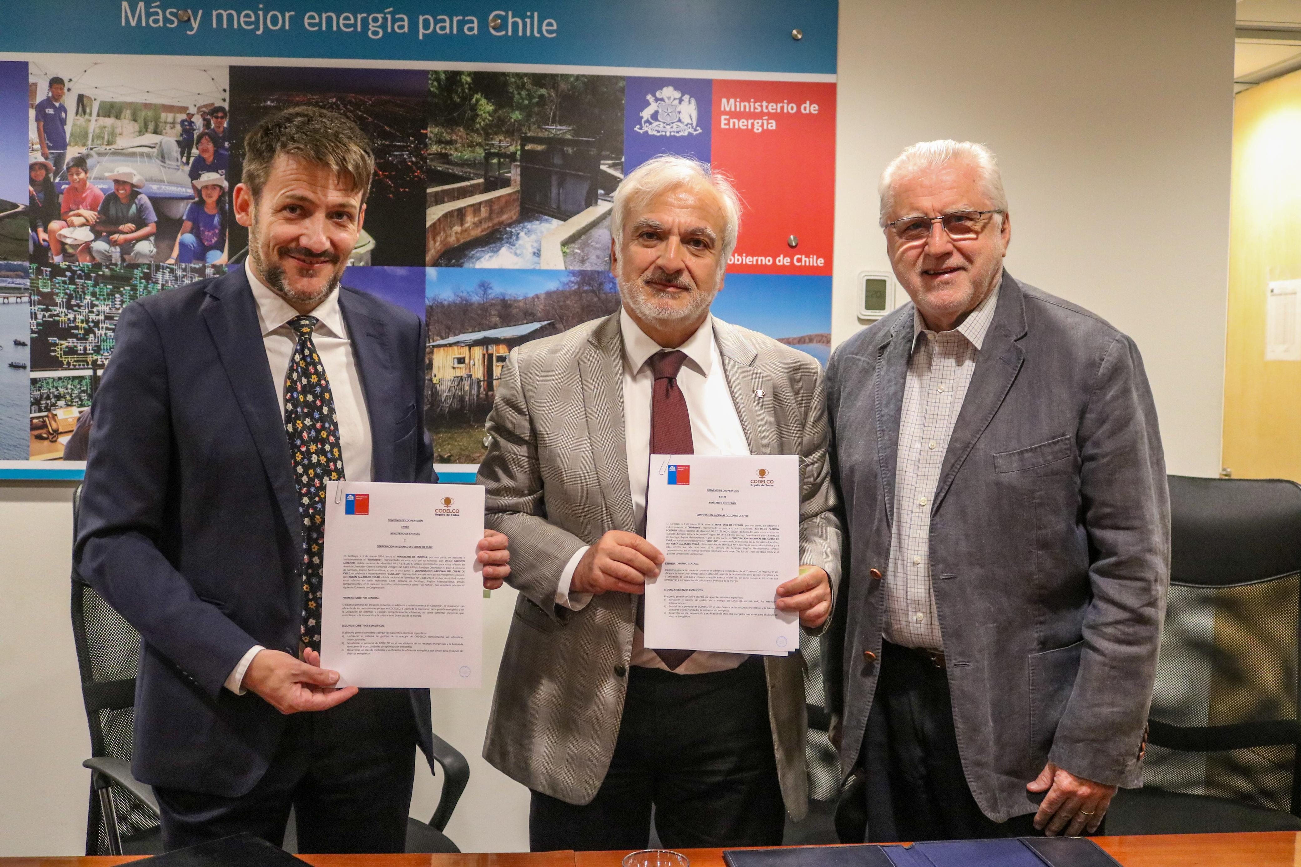 Codelco y el Ministerio de Energía firman convenio para impulsar la eficiencia energética