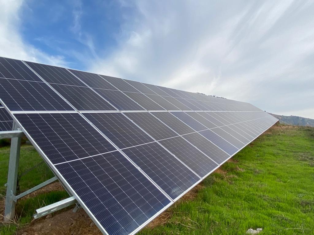 Seremi de Energía entrega reconocimiento a Agrícola Los Culenes quienes postularon al Programa Ponle Energía a Tu Pyme para acceder a la instalación de paneles fotovoltaicos