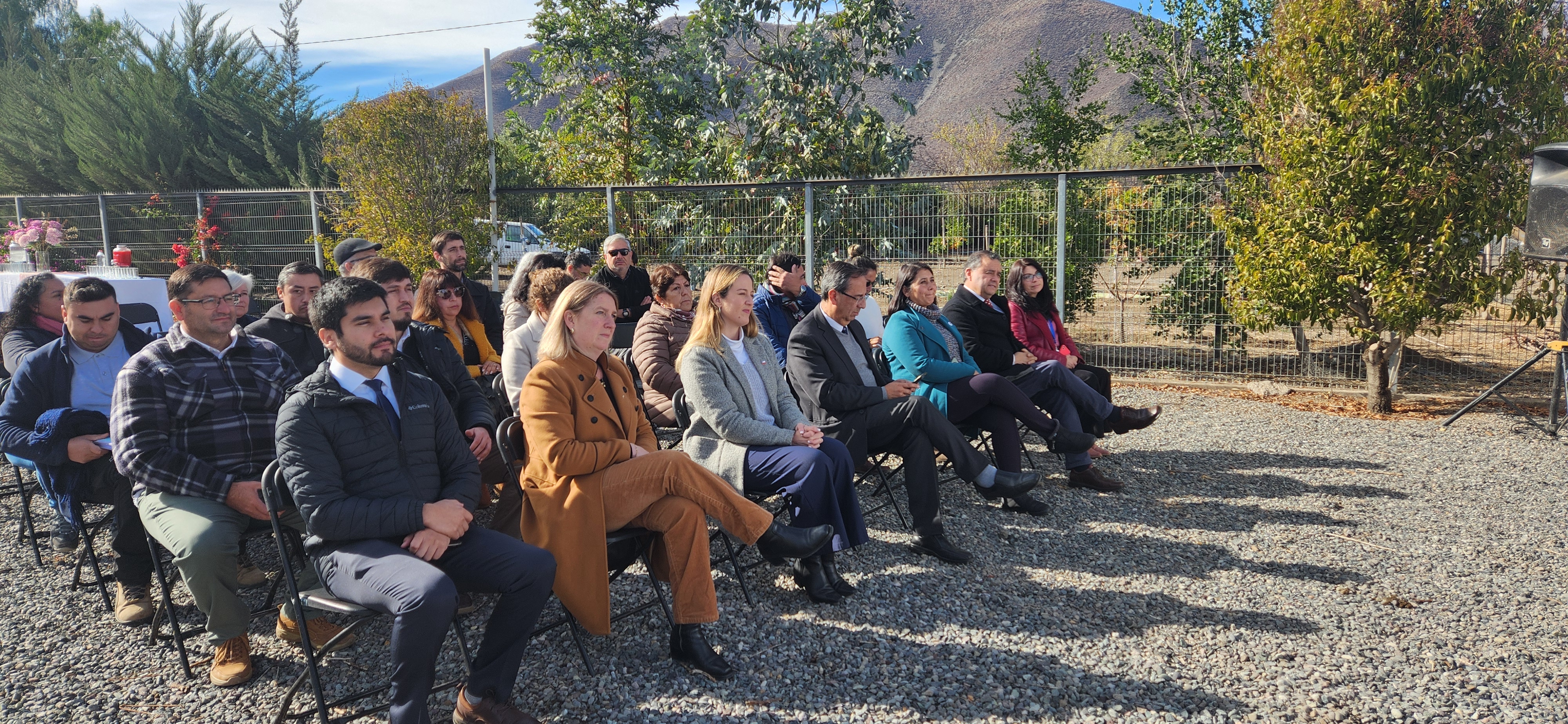 Inician proyecto solar que reduce costos de agua rural
