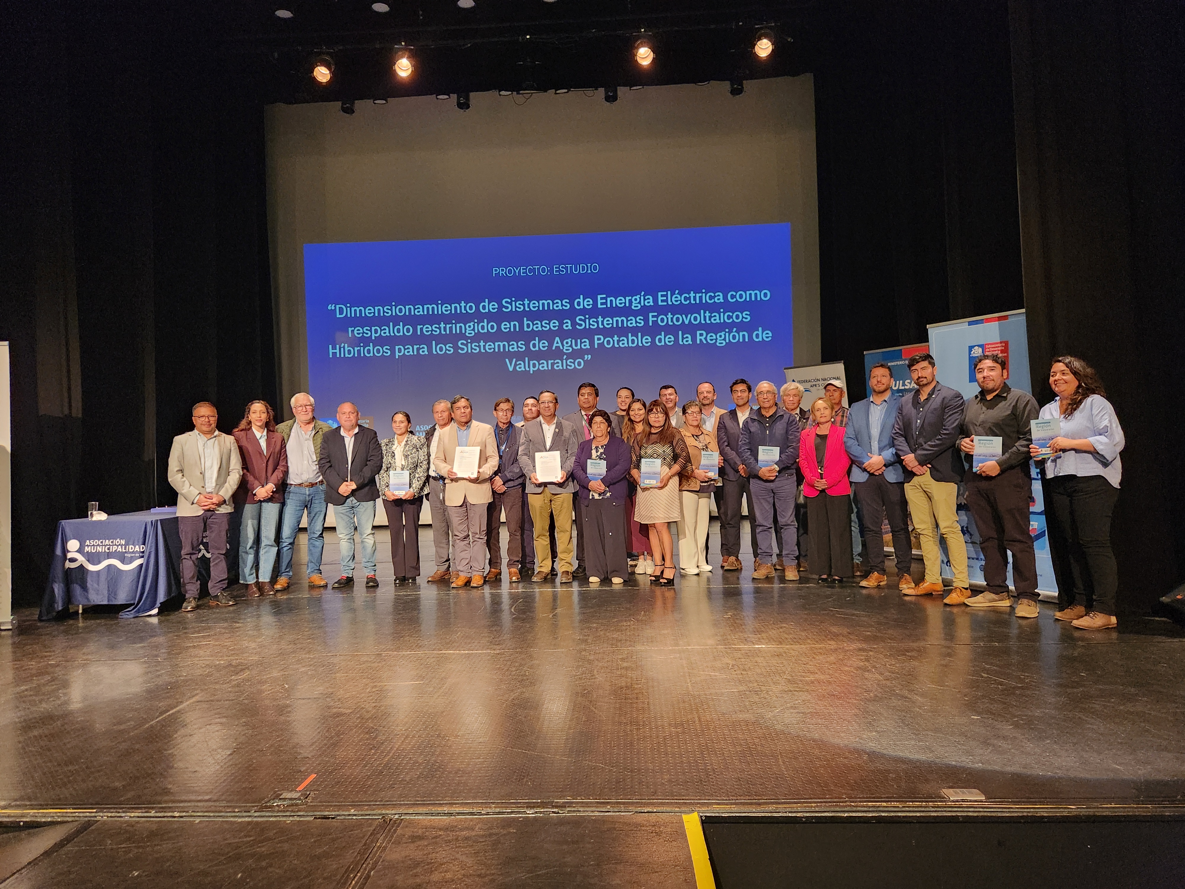 Cierra proyecto clave para garantizar energía en los APR de la Región de Valparaíso