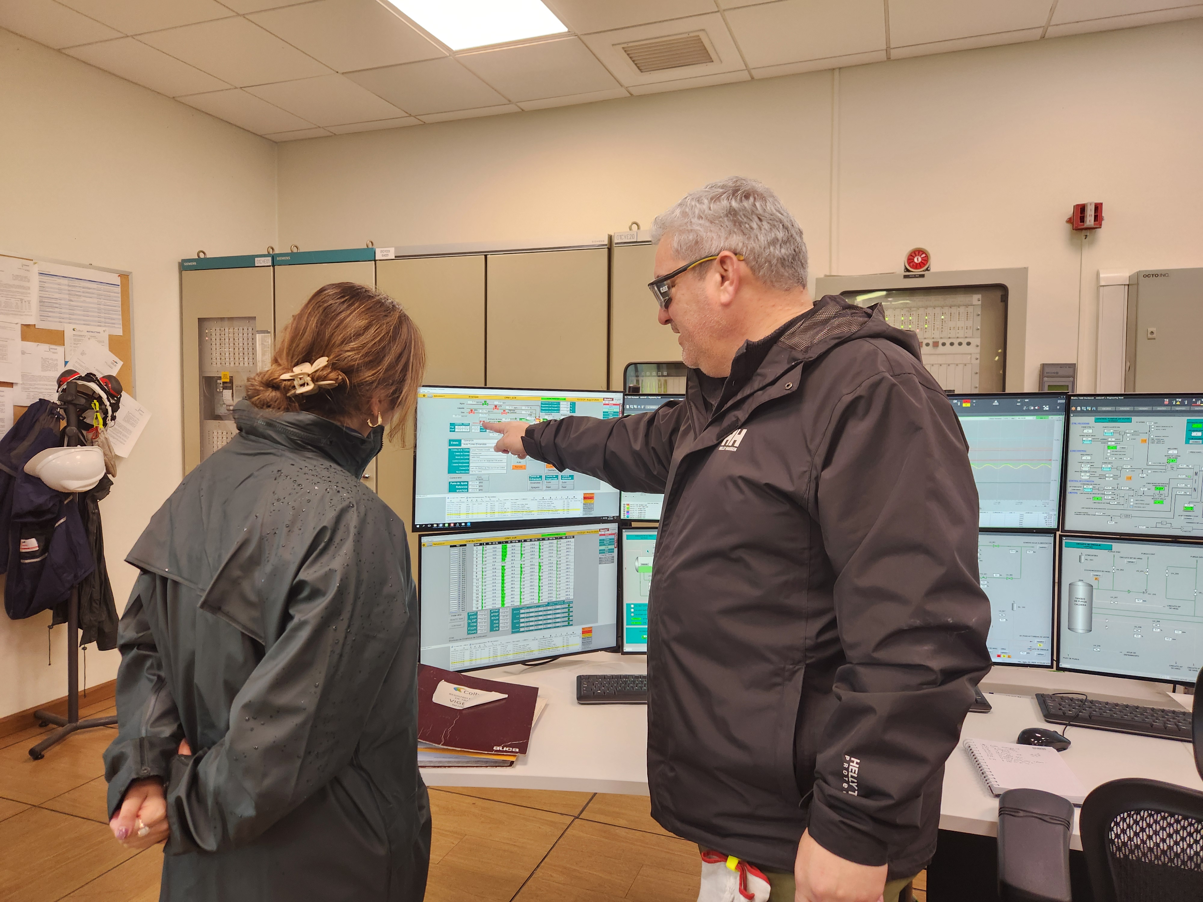 Seremi de Energía visita Central Energética Nehuenco en la Región de Valparaíso
