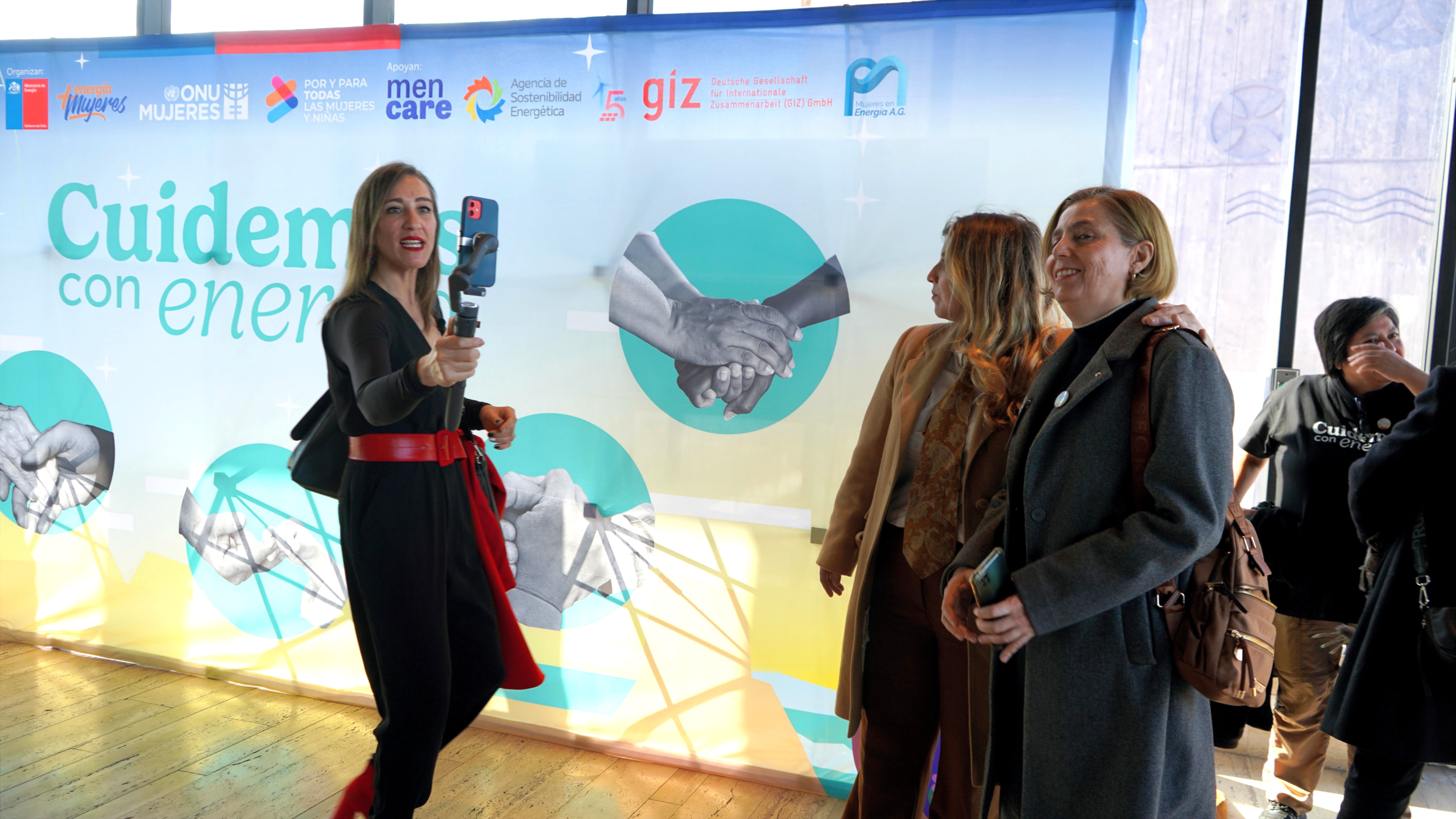 Ministerio de Energía y ONU Mujeres activan campaña por la corresponsabilidad y coparentalidad en la industria energética