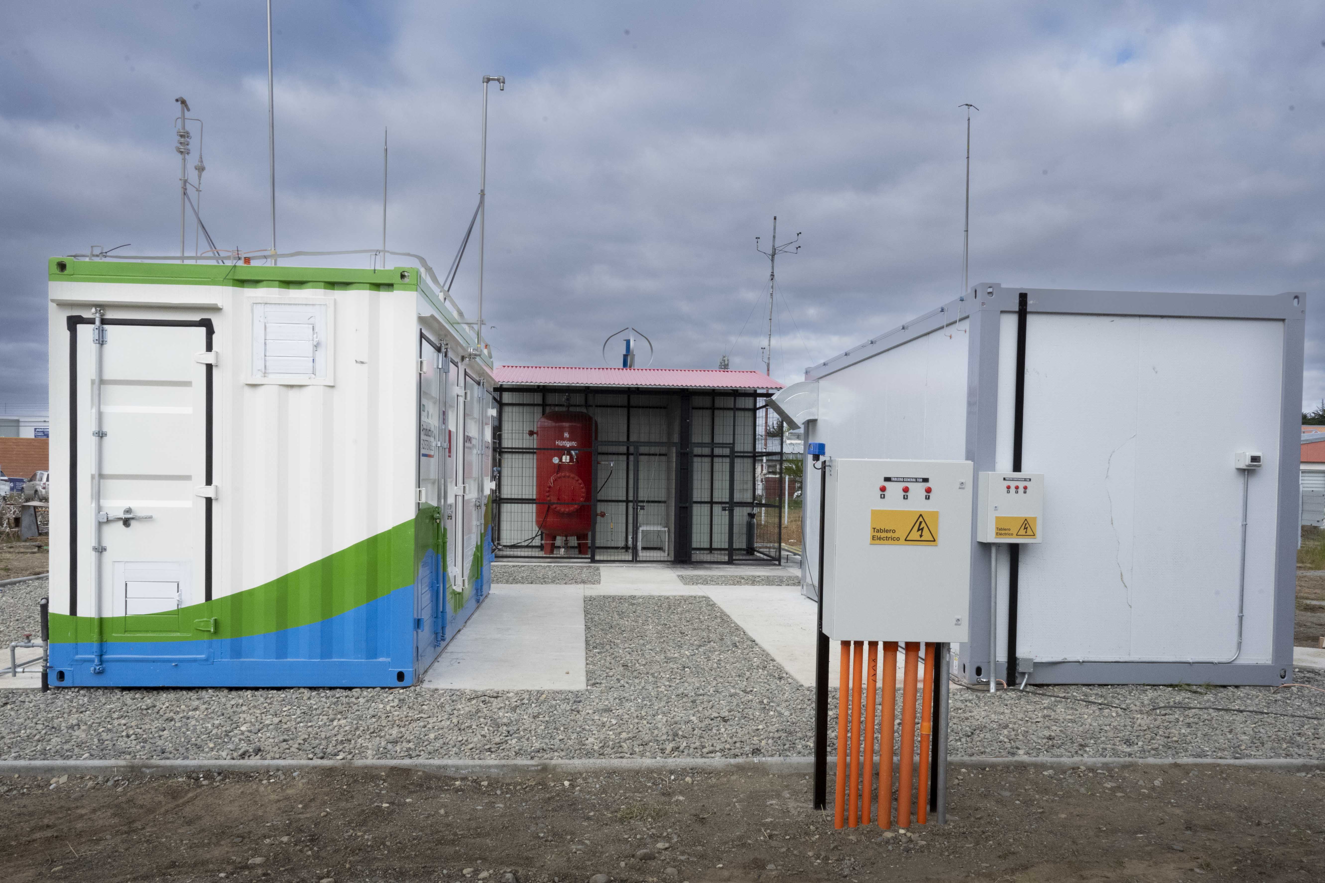 Energía y Economía impulsan laboratorio de hidrógeno verde en la UMAG para fortalecer capacidades técnicas y profesionales