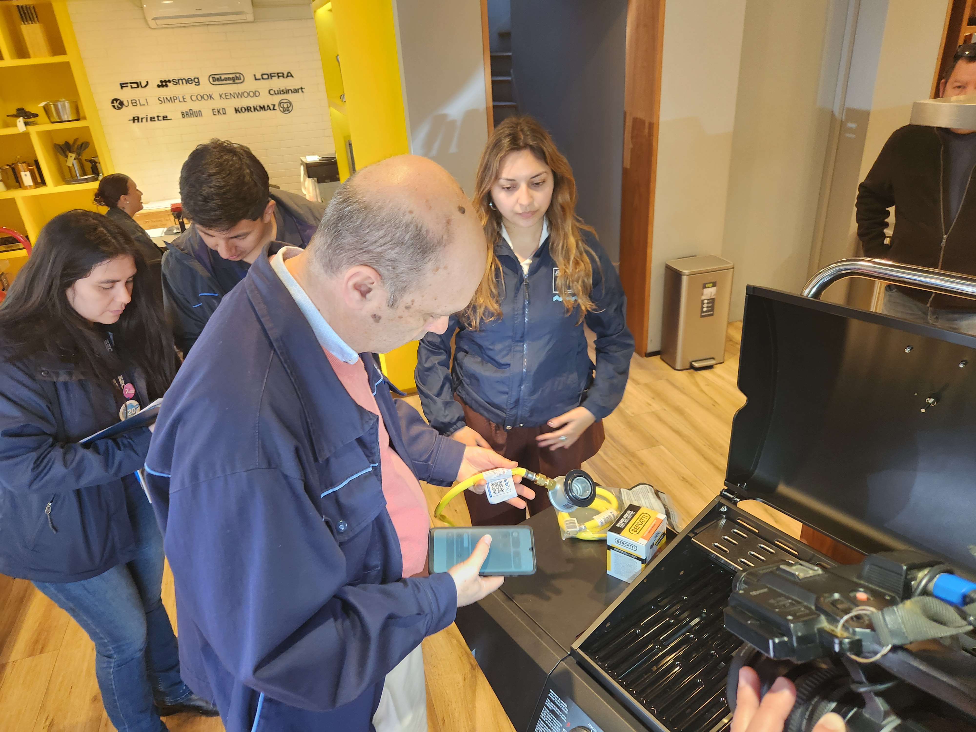 Fiscalizan venta de parrillas a gas y eléctricas ad-portas de llegada de Fiestas Patrias 2025