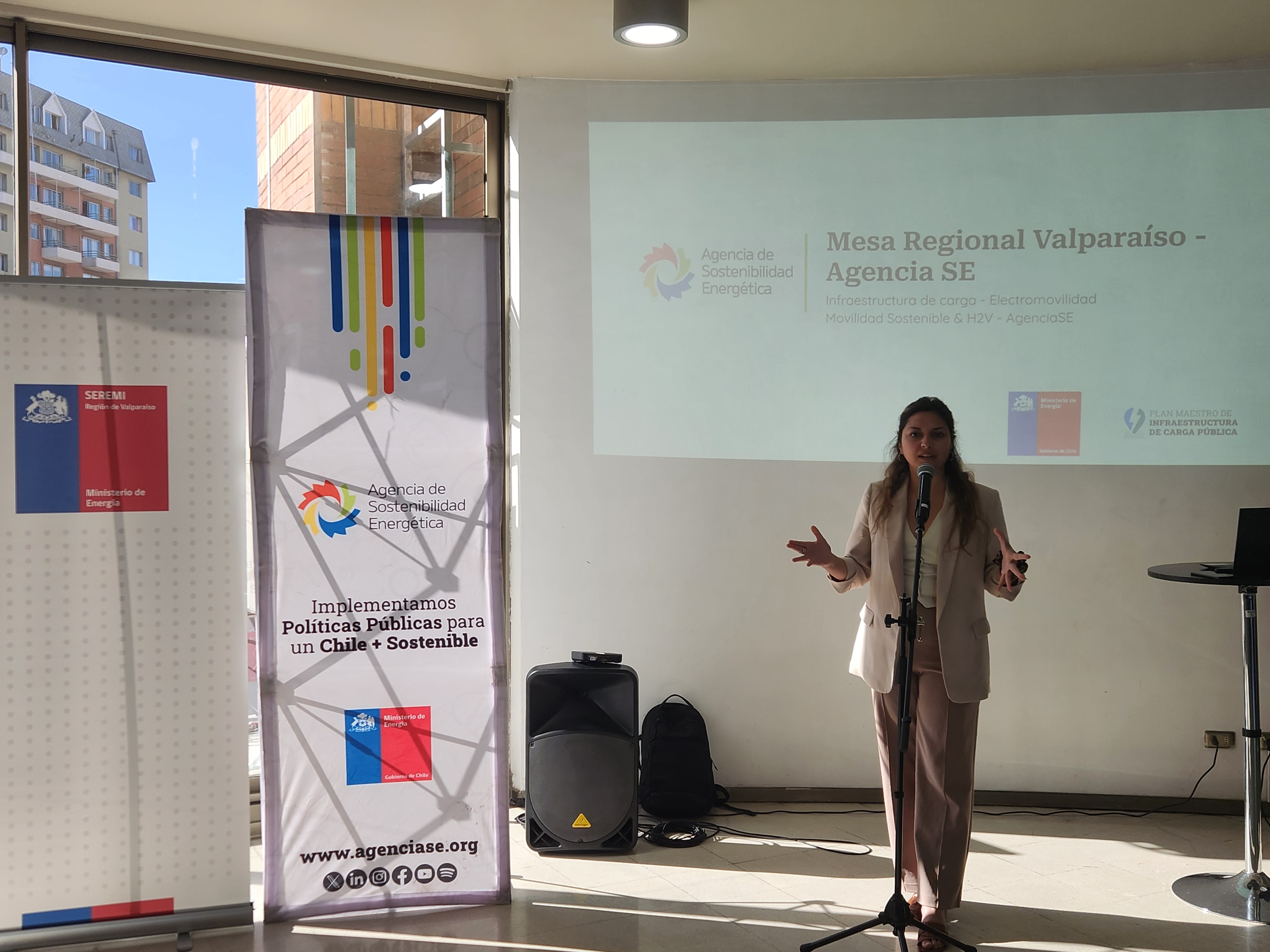 Mesa Regional identifica desafíos para Electromovilidad y la infraestructura de Carga