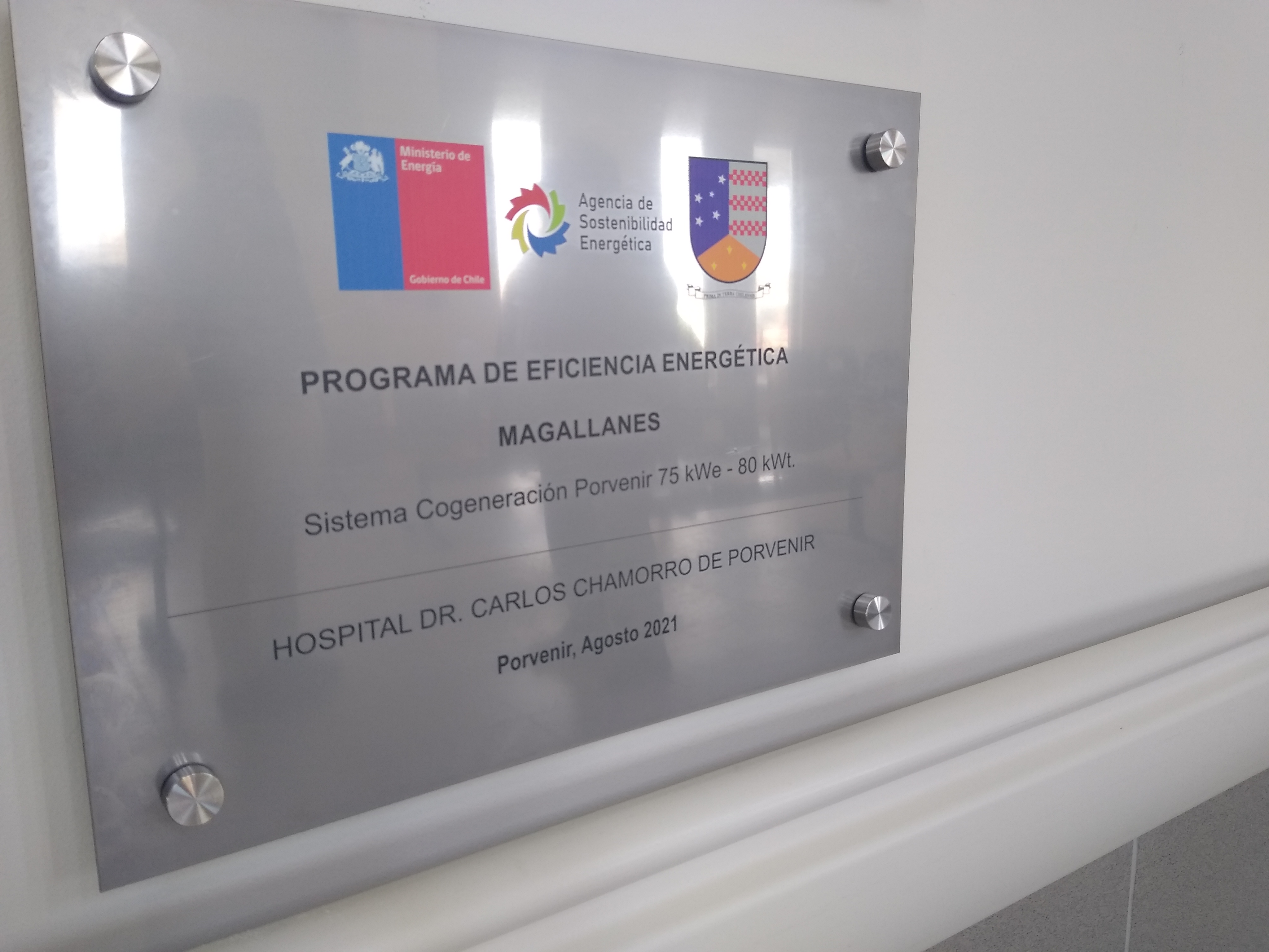 Modernización energética: Hospitales de Natales y de Porvenir sumarán en conjunto ahorros superiores a los 240 millones de pesos anuales