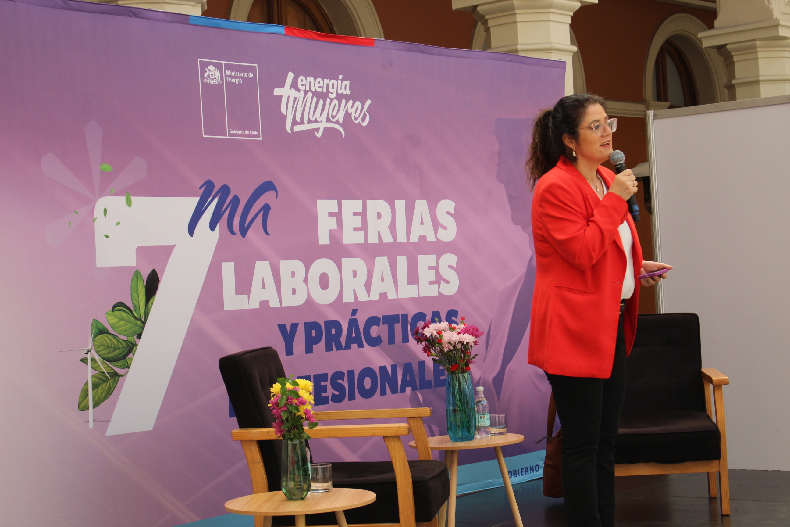 Feria Energía + Mujeres conectó a cientos de postulantes con empresas del sector Feria Energía + Mujeres conectó a cientos de postulantes con empresas del sector
