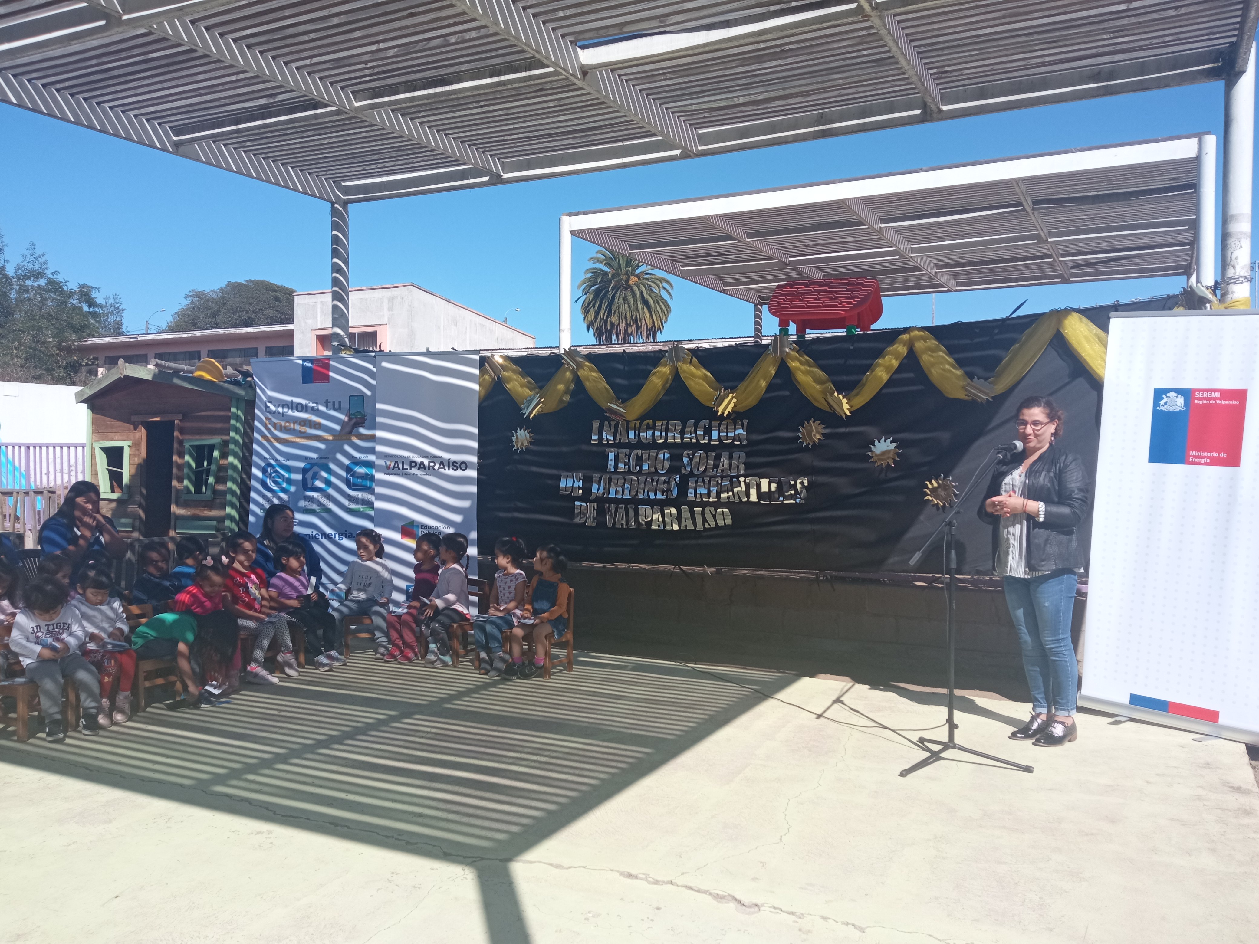 Valparaíso da un gran paso hacia un futuro más sostenible con la instalación de sistemas fotovoltaicos en jardines infantiles