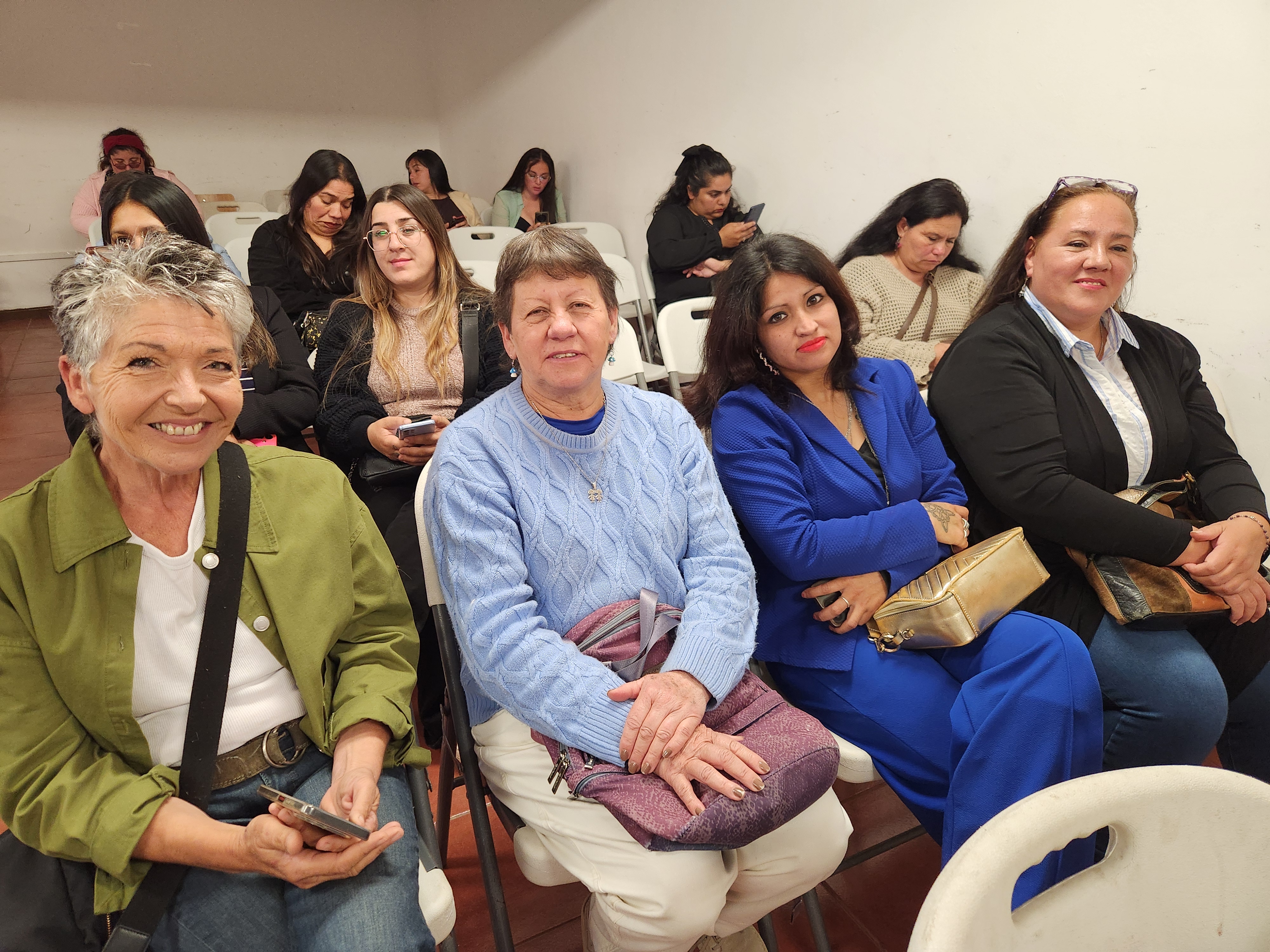 Programa Futura: 80 mujeres de Quintero y Puchuncaví se capacitan en instalación de paneles fotovoltaicos