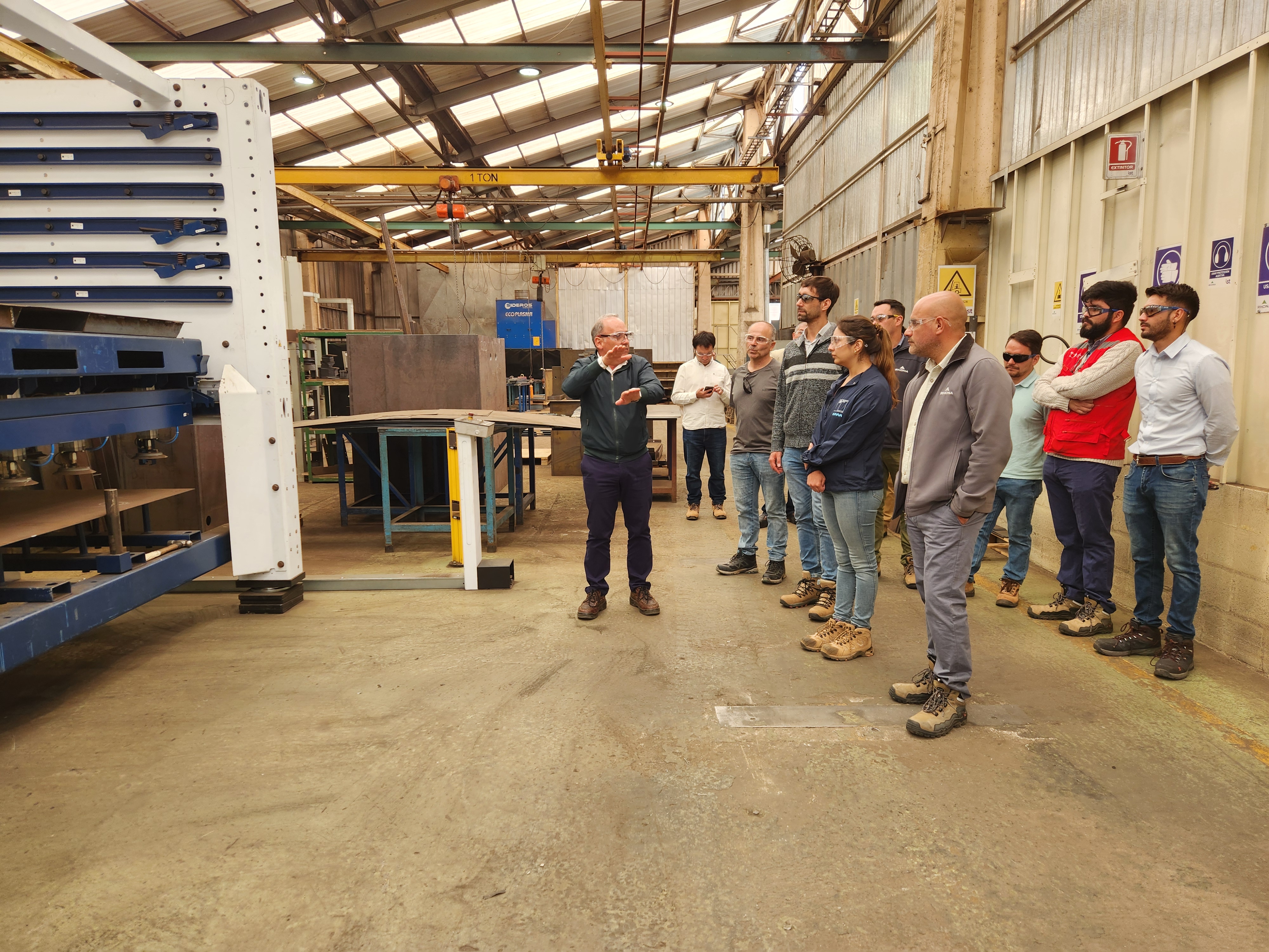 Seremi de Energía visita RHONA para conocer innovaciones en materia energética