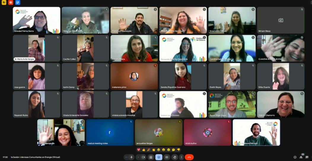 Comienza en San Antonio el programa “Piloto Lideresas”: Mujeres líderes para una transición energética justa