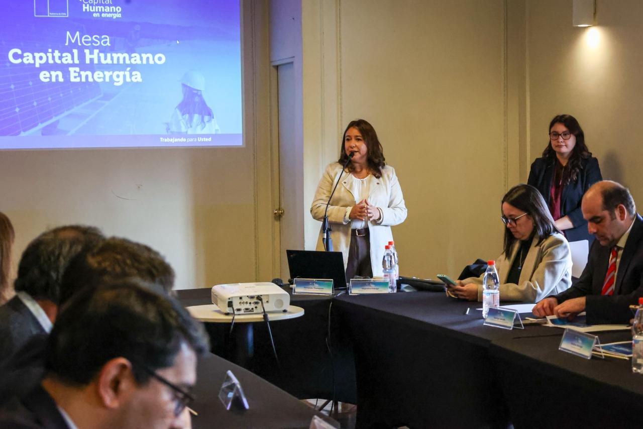 Ministra Rincón: “El capital humano es la columna vertebral de nuestra transición energética”