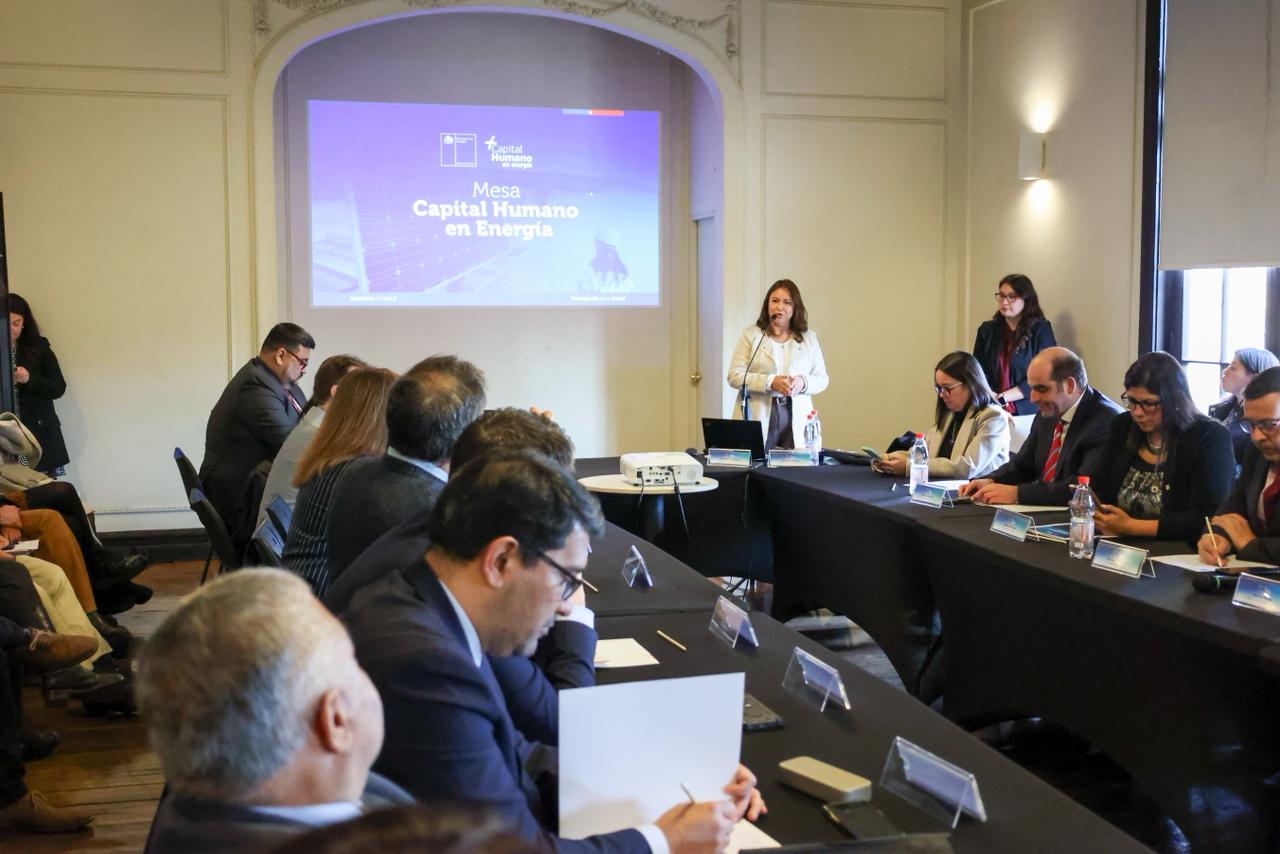 Ministra Rincón: “El capital humano es la columna vertebral de nuestra transición energética”