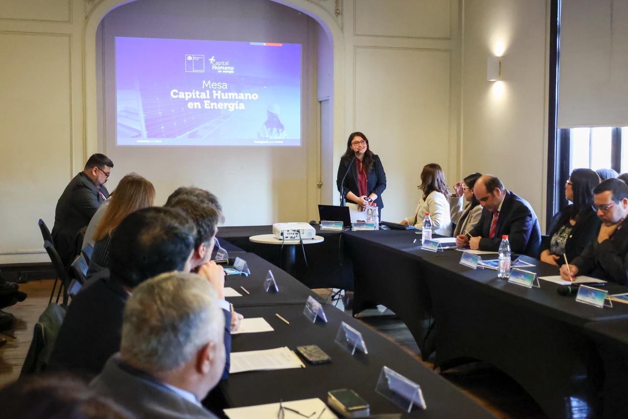 Ministra Rincón: “El capital humano es la columna vertebral de nuestra transición energética”