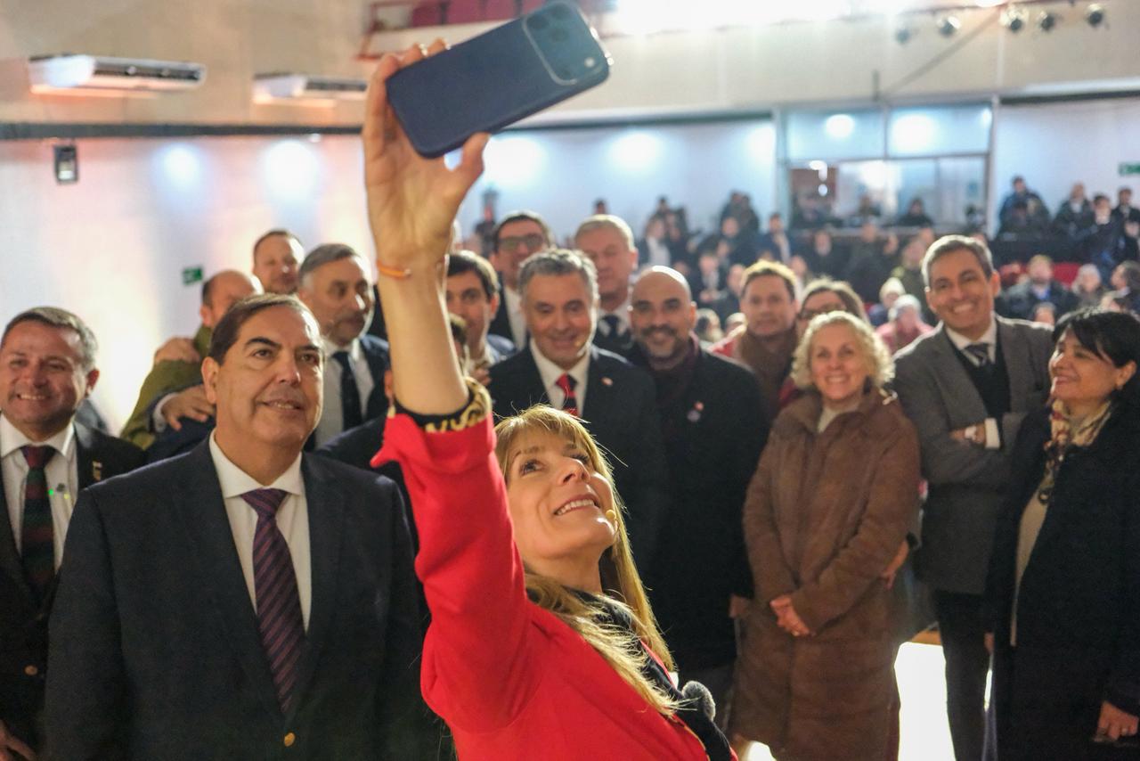 Ministerio de Energía realiza Cuenta Pública 2025-2026 con foco en mejorar la vida de los chilenos Ministerio de Energía realiza Cuenta Pública 2025-2026 con foco en mejorar la vida de los chilenos