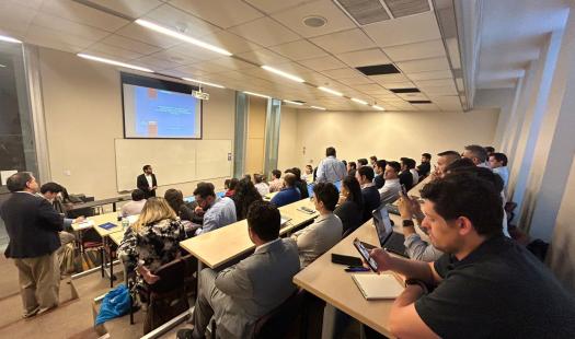 Taller sobre estándares de eficiencia energética vehicular reúne a actores clave del sector automotriz 