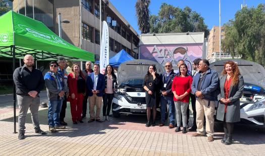 Gobernador de Atacama y Seremi de Energía realizan lanzamiento de programa  “Mi Taxi Eléctrico Atacama”