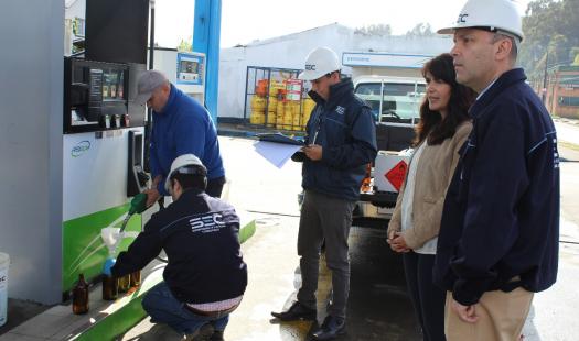 Fiscalizan la calidad de los combustibles en Penco