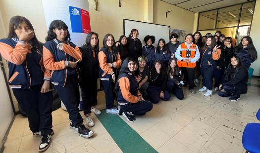 Con charla motivacional incentivan a niñas y adolescentes a estudiar carreras ligadas al sector de la energía