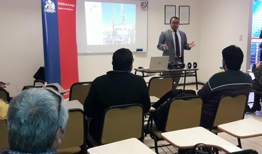 Seremi de Energía inicia proceso para certificar  competencias laborales de técnicos y profesionales en sistemas fotovoltaicos