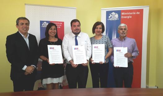 Constitución de la Mesa “Mujer + Energía” Arica y Parinacota