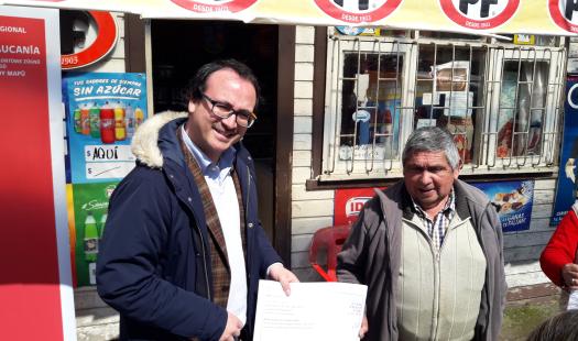 En Los Laureles reciben la primera cuenta de luz “Consumo Cero”