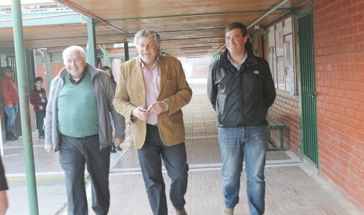 Liceo Polivalente de Catemu ahorrará cerca de $3 millones anuales gracias a sistema solar fotovoltaico