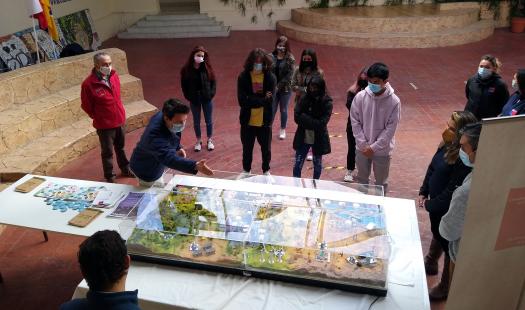 Energía y Medio Ambiente celebran el Día del Hidrógeno junto a HIF y a estudiantes del Liceo Luis Albero Barrera