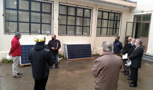 Inician faenas de instalación de planta fotovoltaica en Liceo Bicentenario Luis Alberto Barrera de Punta Arenas