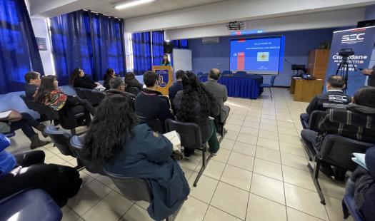 Provincia de Biobío: Más de 50 sostenedores de establecimientos educacionales se capacitaron en Sello Verde OK 