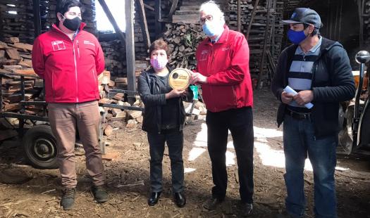 Autoridades Regionales lanzan el nuevo Sello Calidad de Leña en la región de Los Lagos