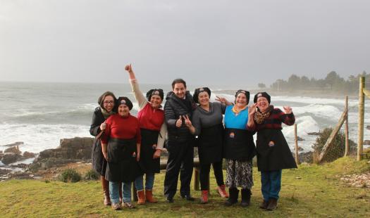 Emprendedoras de Corral compartieron sus experiencias con el ministro de Energía