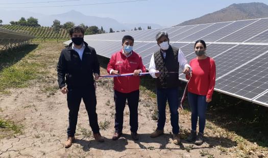 Seremi de Energía destaca implementación de Energías Renovables en Viña Torreón de Paredes 
