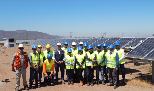 Estudiantes de CFT Región de Coquimbo conocen planta fotovoltaica en Ovalle