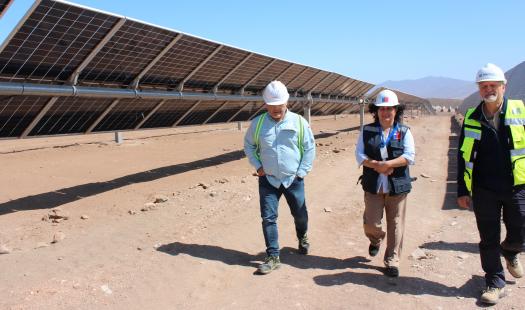 Seremi de Energía constata construcción del parque fotovoltaico Doña Antonia 