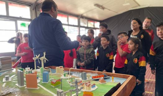 Seremi de Energía realizó talleres itinerantes en escuelas de Lota