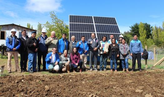 Isla Huapi tiene electricidad por primera vez a través del sol