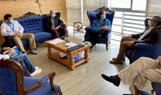 Coordinan acciones para trabajar temas energéticos en Iquique 