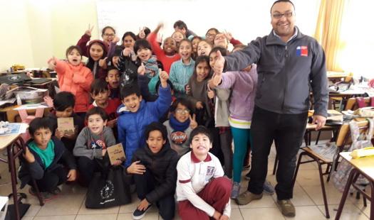 Seremi de Energía recorre escuelas enseñando a los más pequeños la importancia de conocer la energía