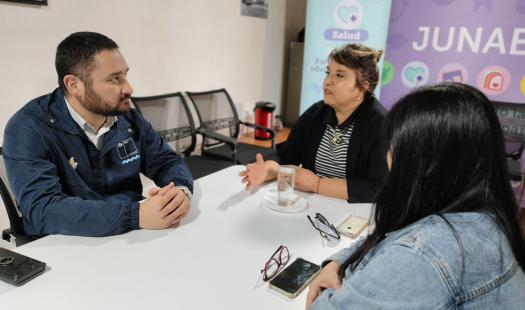 Energía y Junaeb Ñuble articulan acciones conjuntas en beneficio de la comunidad educativa regional