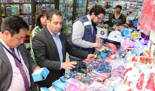 Llaman a la compra responsable de luces y guirnaldas de Navidad  