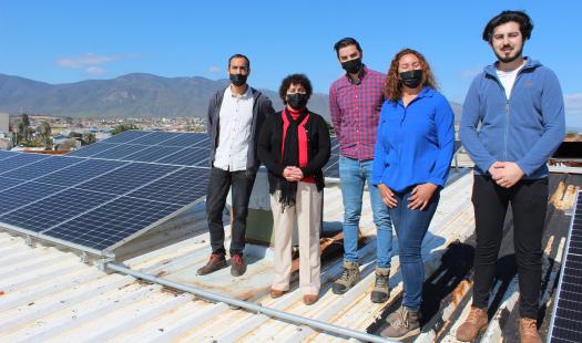 Casa de la Cultura de Los Vilos ahorrará el 50  por ciento de su consumo con sistema solar