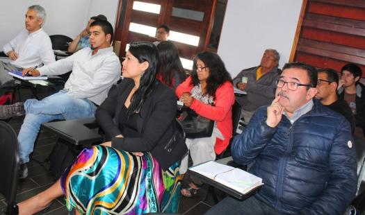 Capacitan a medianas empresas en el uso eficiente de la energía