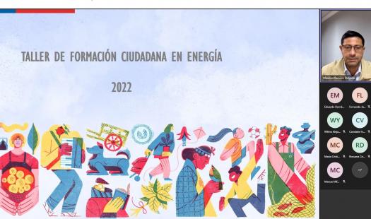 Funcionarias y funcionarios del INE y de la Corporación de Asistencia Judicial se capacitaron en eficiencia energética