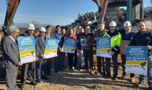Autoridades realizan fiscalización a chatarrería para prevenir comercialización de conductores eléctricos