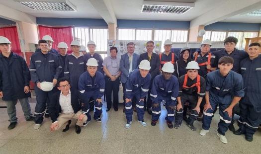 SEREMI Energía RM visita Centro Educacional Clara Solovera de San Bernardo