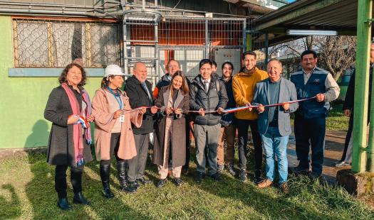 Inauguran planta fotovoltaica en Liceo Industrial de Valdivia que generará energía eléctrica y reducirá gastos